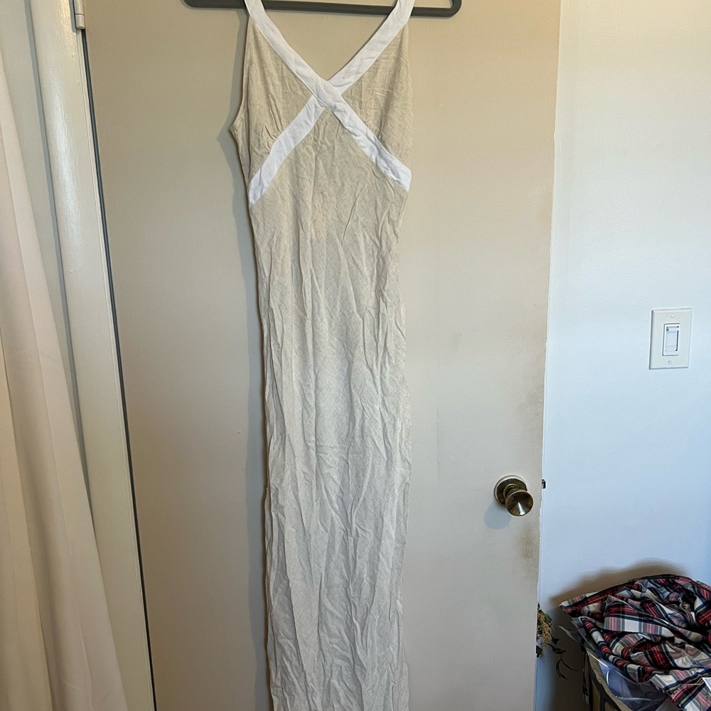 Monteau Linen Blend Dress in Cream and White